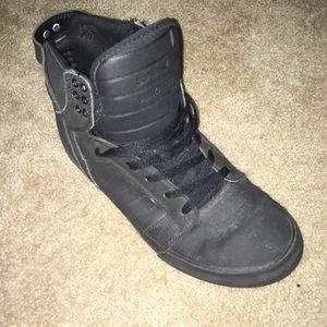 Supra shoe In great condition size 9.5